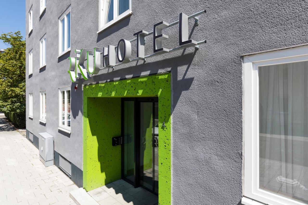 Riku Hotel Neu-Ulm Exterior foto