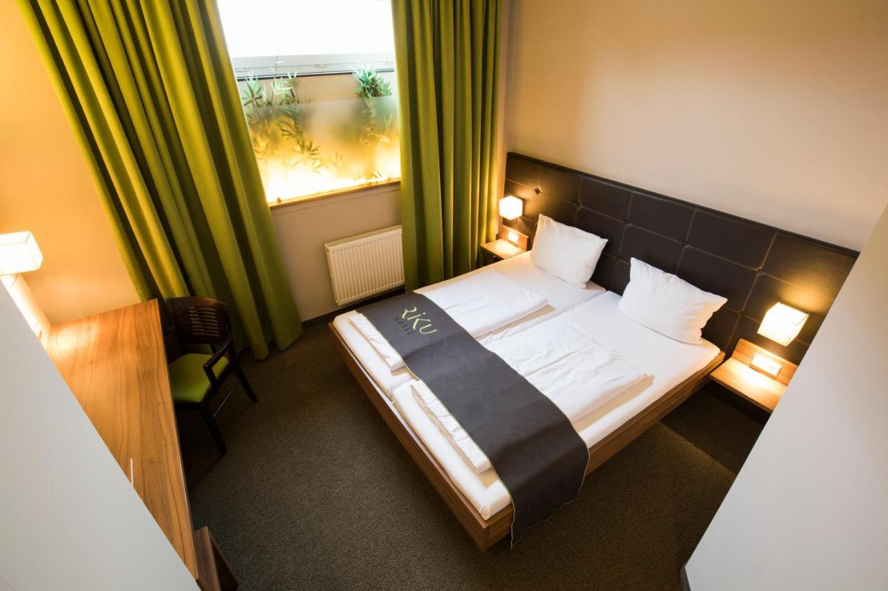 Riku Hotel Neu-Ulm Exterior foto